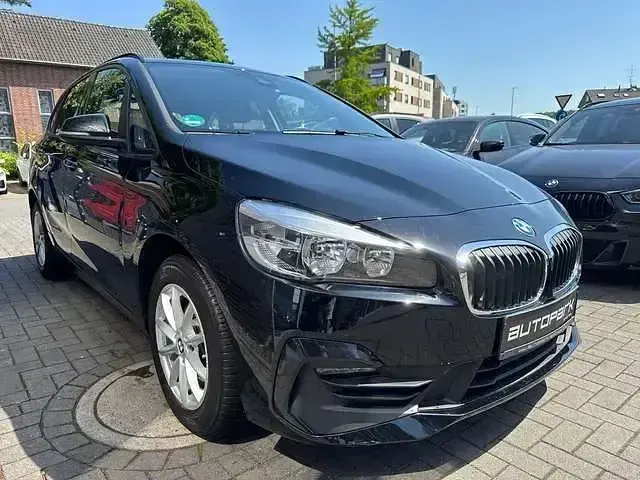 Gebraucht BMW 218 Advantage 140 PS (102 kW) 2018 Schwarz ii Limousine