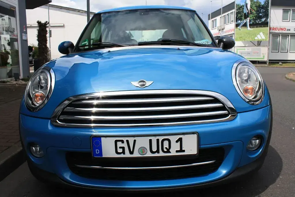 Käytetty Mini Cooper D 111 HP (81 kW) 2014 Sininen Viistoperä