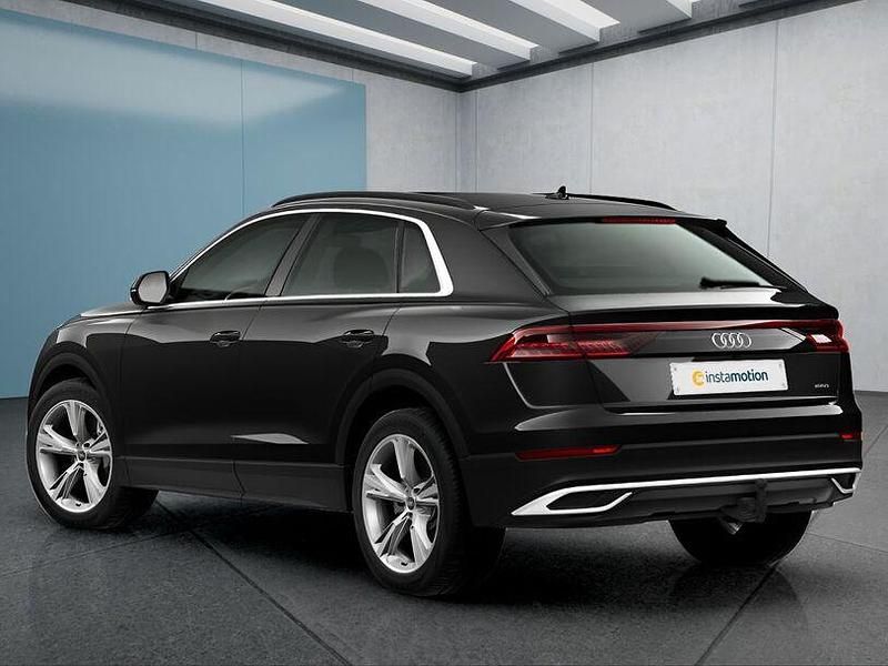 Gebraucht Audi Q8 286 PS (210 kW) 2023 Schwarz SUV