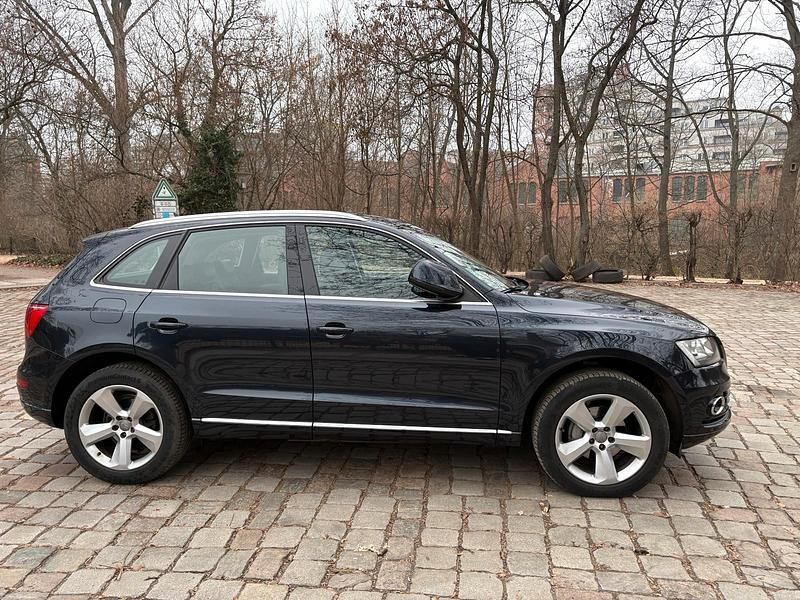 Gebraucht Audi Q5 177 PS (130 kW) 2012 SUV