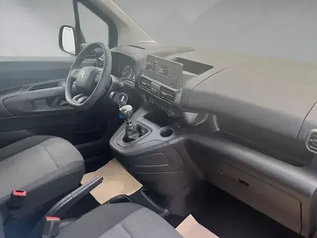 Gebraucht Citroën e-Berlingo PureTech 110 PS (80 kW) 2019 Schwarz Van / Kleinbus