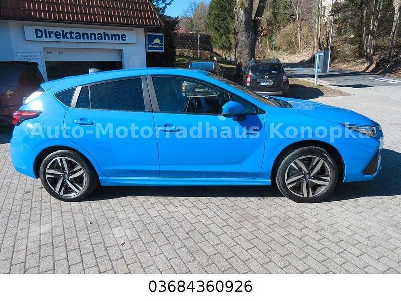 Gebraucht Subaru Impreza Platinum 136 PS (100 kW) 2025 Oasis blue Kleinwagen