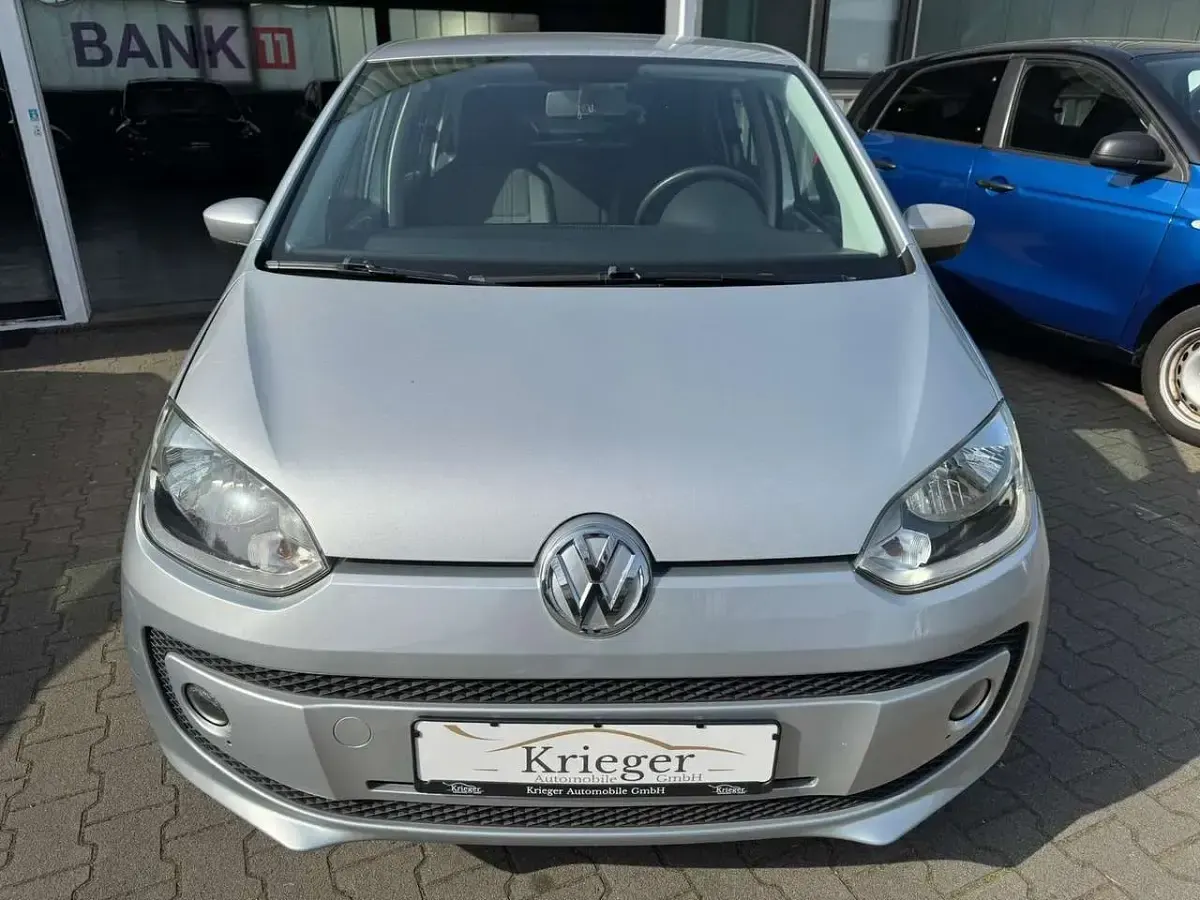 Second-hand VW up! Sound 75 CP (55 kW) 2013 Argintiu Hatchback