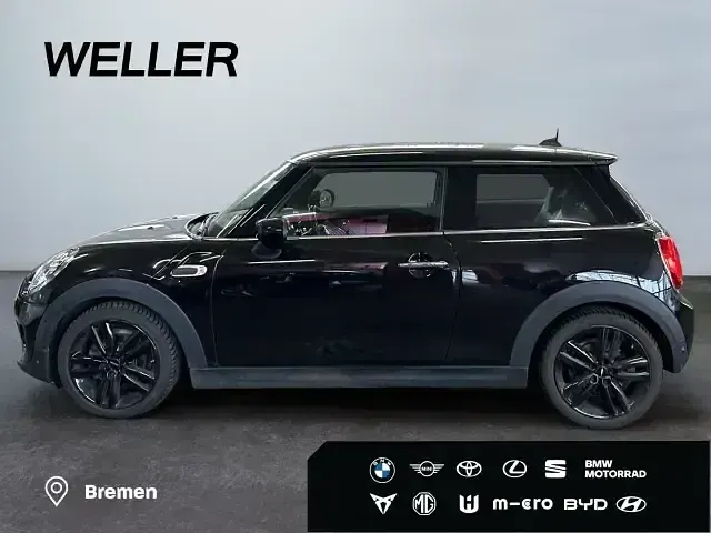 Gebraucht Mini Cooper 136 PS (100 kW) 2021 Schwarz Kleinwagen