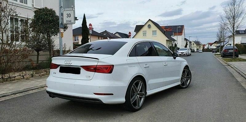 Gebraucht Audi A3 S-Line 150 PS (110 kW) 2016 Weiß Limousine