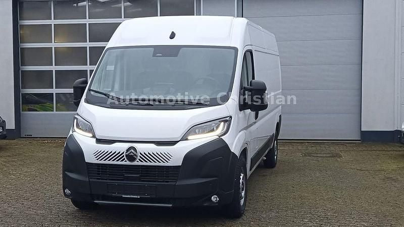 Weiß Neu 2024 Citroën Jumper Van / Kleinbus | 39.480 € (Teuer) - Bild 1/4