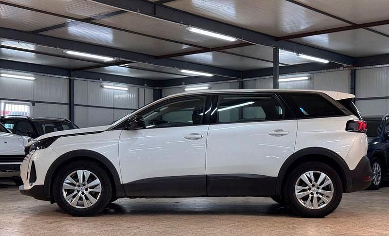 Gebraucht Peugeot 5008 Active 131 PS (96 kW) 2021 Grau Van / Kleinbus