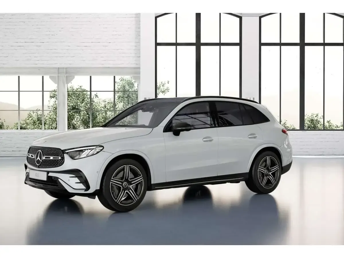 Gebraucht Mercedes GLC300 AMG 258 PS (189 kW) 2026 Weiß SUV