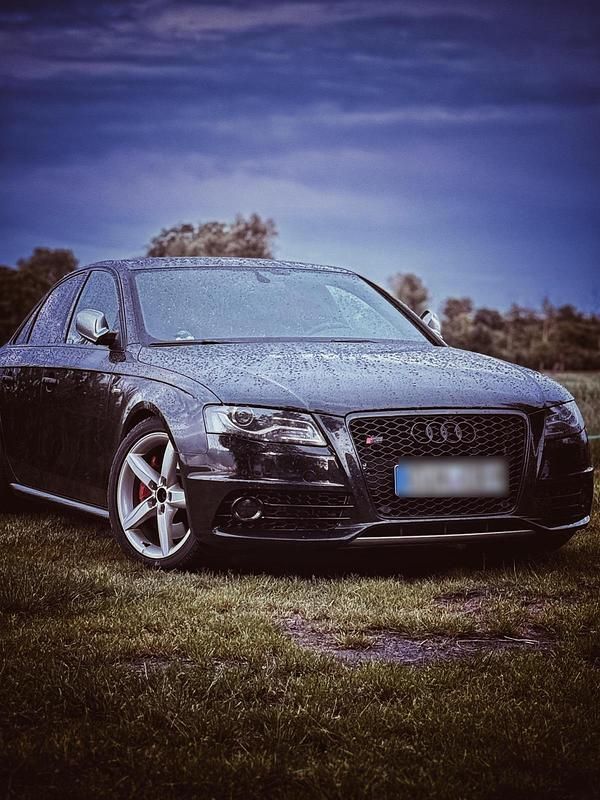 Schwarz Gebraucht 2009 Audi S4 Limousine | 10.000 € (Superpreis) - Bild 1/4