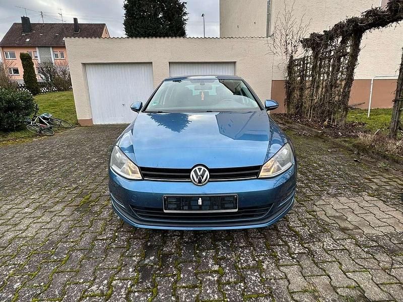 Gebraucht VW Golf VII Cup 105 PS (77 kW) 2014 Blau Limousine