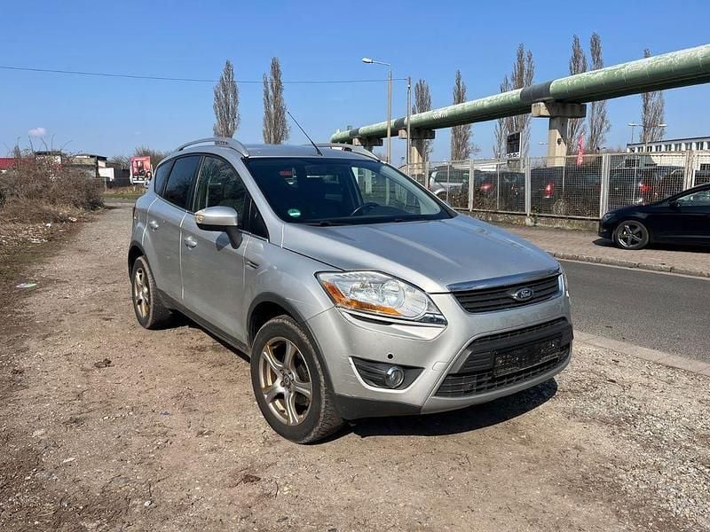 Gebraucht Ford Kuga Trend 136 PS (100 kW) 2009 Silber SUV