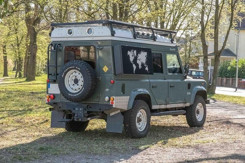 Gebraucht Land Rover Defender 120 PS (88 kW) 2014 Grün SUV