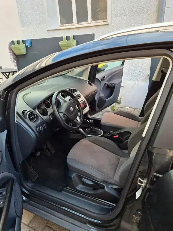 Gebraucht Seat Altea XL 125 PS (91 kW) 2009 Grau Van / Kleinbus