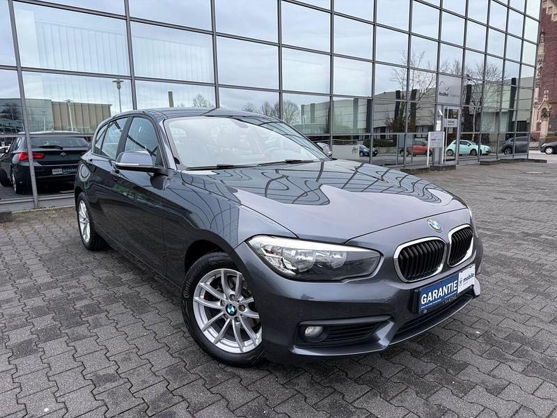 Gebraucht BMW 118 Advantage 136 PS (100 kW) 2017 Grau Kleinwagen
