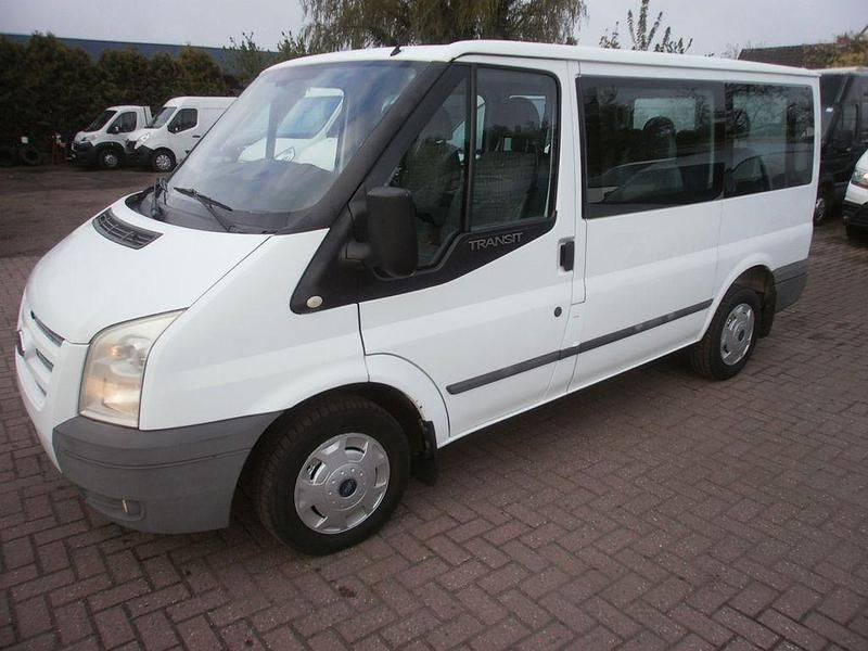 Usado Ford Transit 101 CV (74 kW) 2012 Blanco Berlina