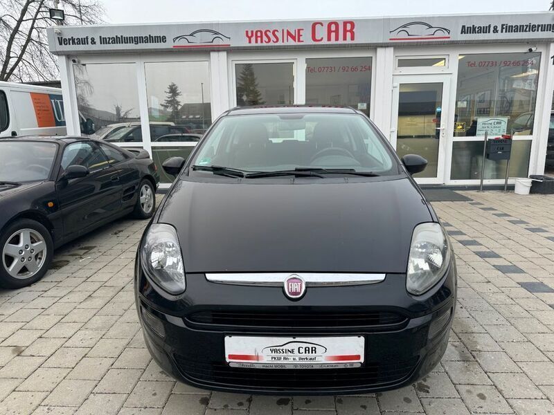Gebraucht Fiat Punto 69 PS (50 kW) 2011 Schwarz Kleinwagen