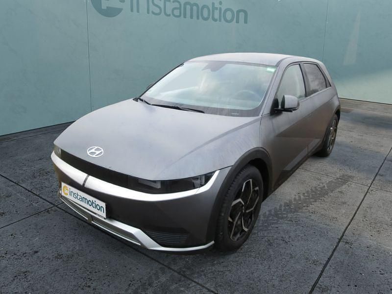 Grau Gebraucht 2024 Hyundai Ioniq 6 Limousine | 39.899 € (Fairer Preis) - Bild 1/4