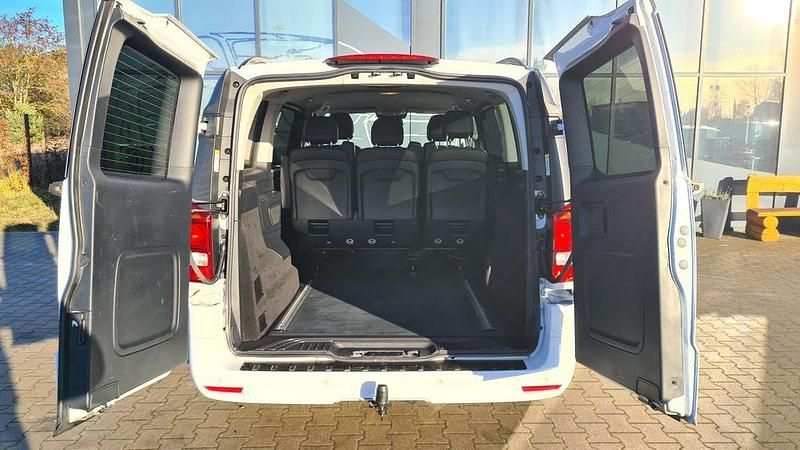 Gebraucht Mercedes Vito 237 PS (174 kW) 2021 Weiß Van