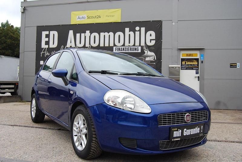 Blau Gebraucht 2009 Fiat Grande Punto Kleinwagen | 2.999 € (Etwas zu teuer) - Bild 1/4