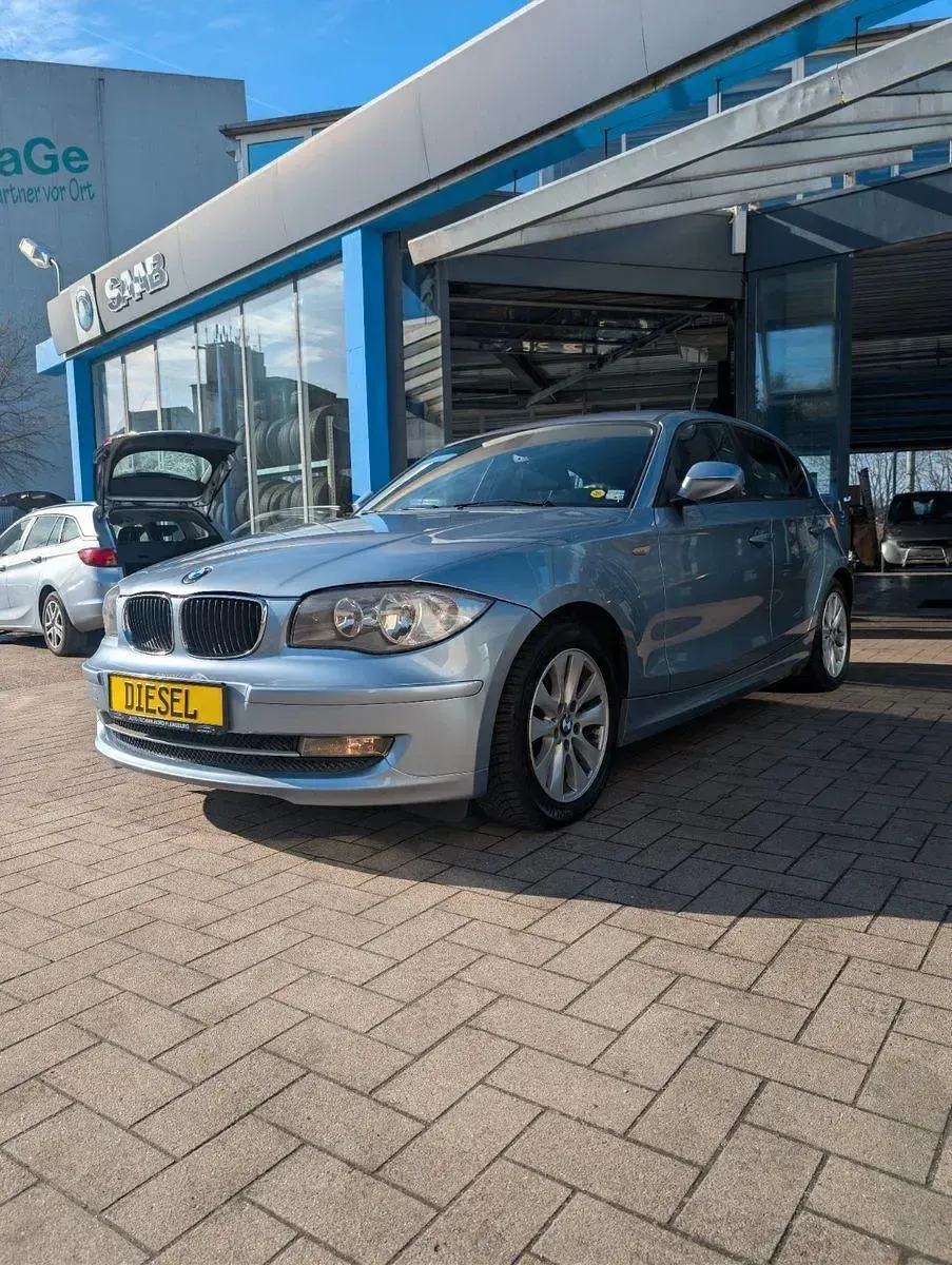 Second-hand BMW 116 116 CP (85 kW) 2011 Argintiu Hatchback