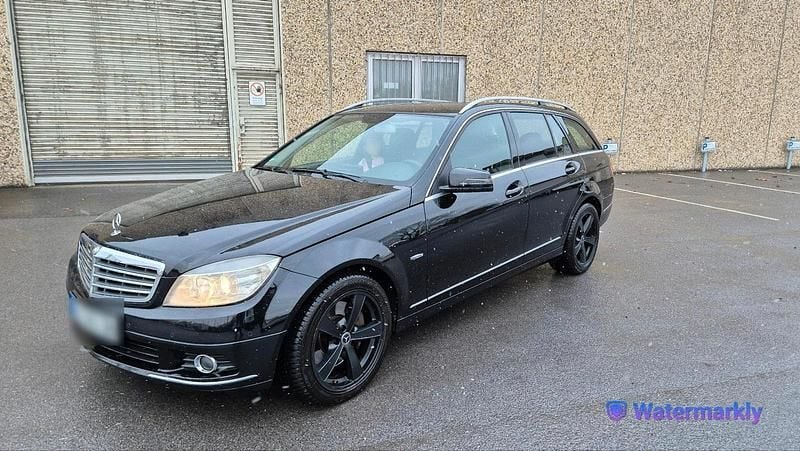 Gebraucht Mercedes C350 231 PS (169 kW) 2011 Schwarz Kombi