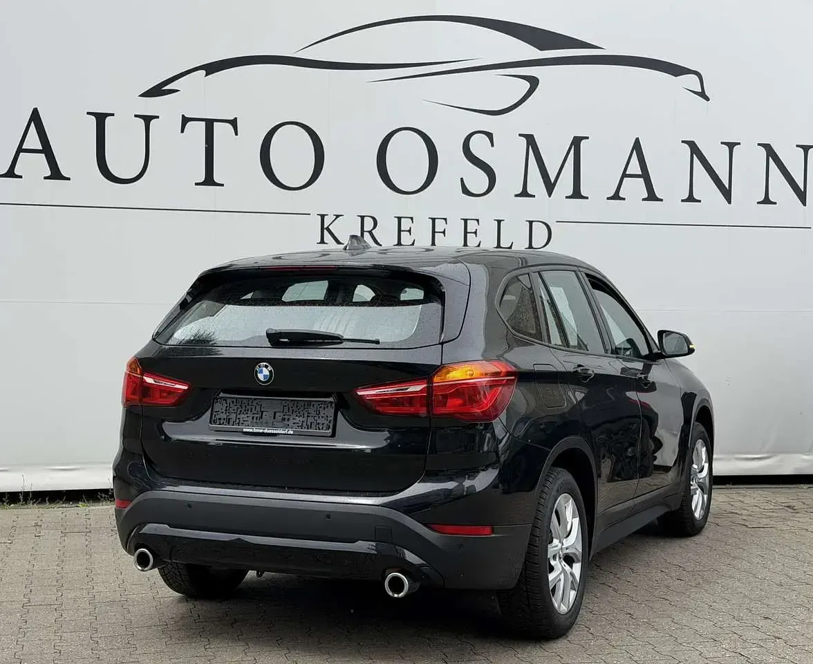 Gebraucht BMW X1 Performance 150 PS (110 kW) 2022 Black sapphire metallic SUV