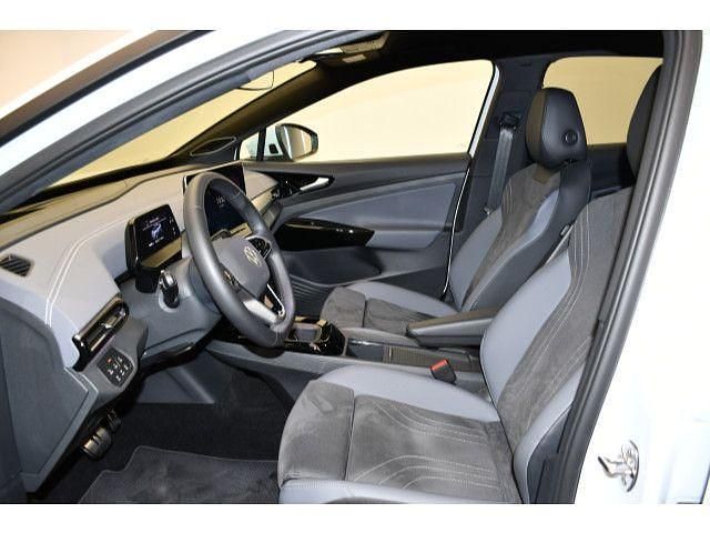 Gebraucht VW ID.4 Pro 210 kW (286 PS) 2025 Gletscherweiß metallic SUV