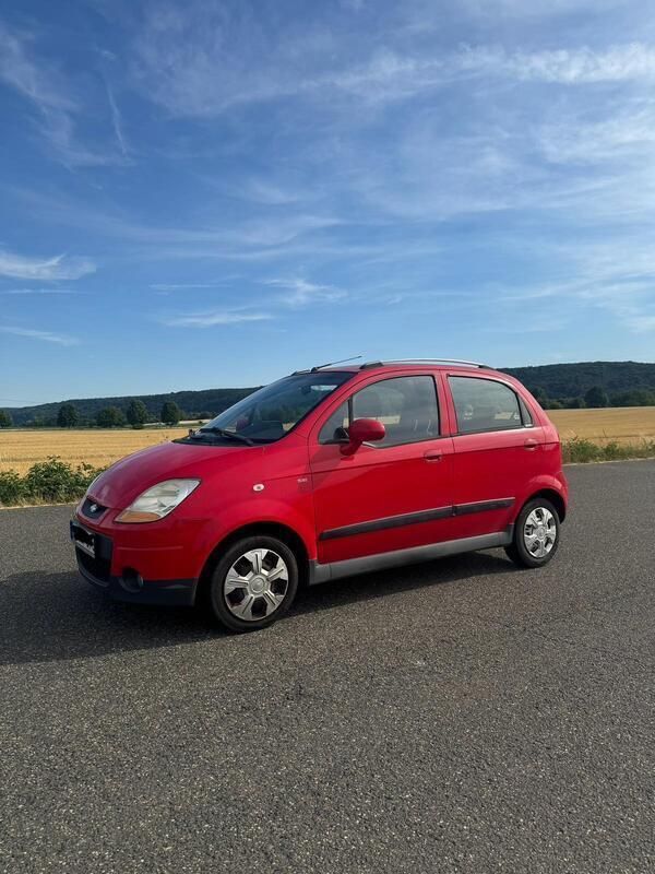 Rot Gebraucht 2010 Chevrolet Matiz Kleinwagen | 1.599 € - Bild 1/4