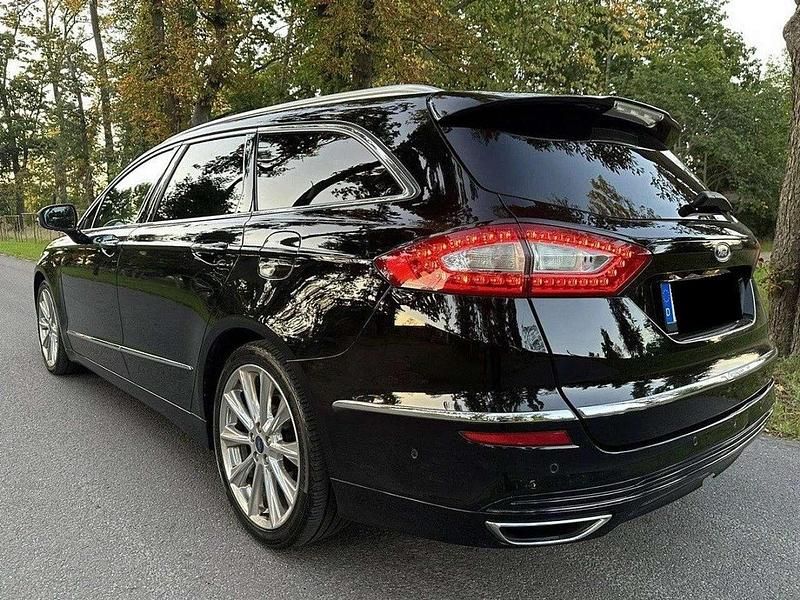 Gebraucht Ford Mondeo 179 PS (131 kW) 2017 Schwarz Kombi