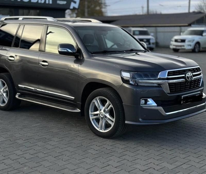 Gebraucht Toyota Land Cruiser Anniversary 272 PS (200 kW) 2011 Grau SUV