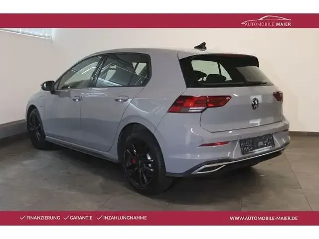 Gebraucht VW Golf VIII GTE 245 PS (180 kW) 2021 Mondsteingrau Limousine