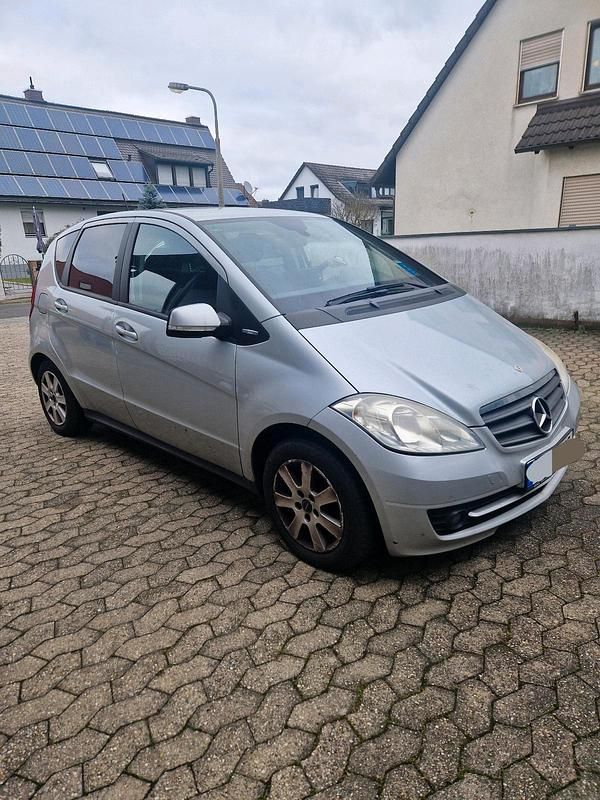 Gebraucht Mercedes A150 95 PS (69 kW) 2009 Kleinwagen