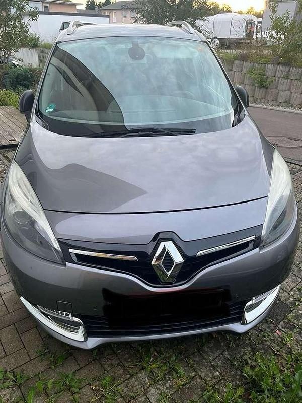 Grau Gebraucht 2014 Renault Grand Scénic III Van / Kleinbus | 5.000 € (Fairer Preis) - Bild 1/4