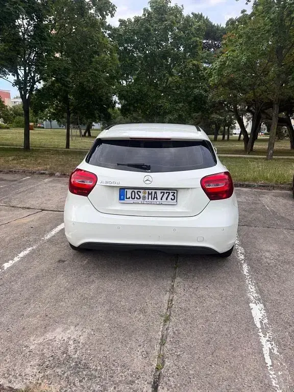 Gebraucht Mercedes A200 136 PS (100 kW) 2017 Kleinwagen