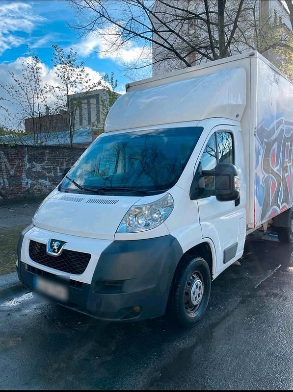 Gebraucht Peugeot Boxer 130 PS (95 kW) 2011 Andere farben Van