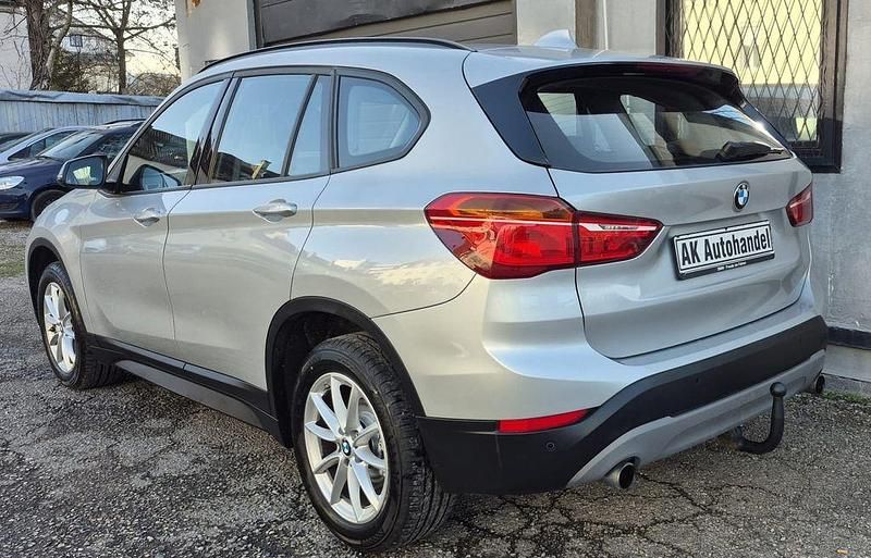 Gebraucht BMW X1 Advantage 190 PS (139 kW) 2016 Silber SUV