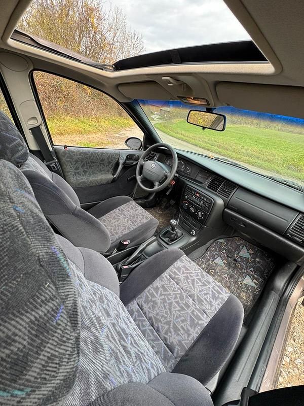 Gebraucht 1997 Opel Vectra Limousine | 1.100 € (Fairer Preis) - Bild 1/4