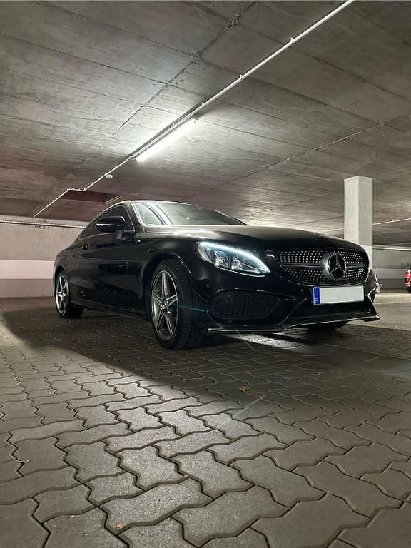 Gebraucht Mercedes C200 AMG line 184 PS (135 kW) 2016 Schwarz Coupé