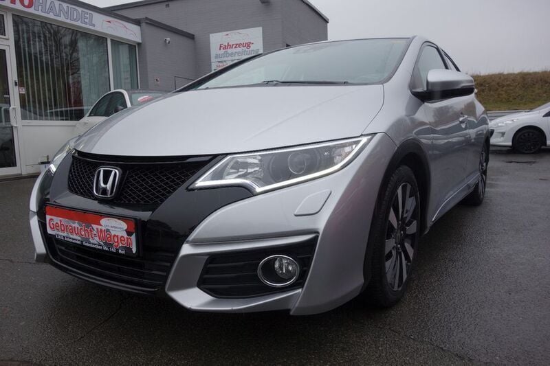 Silber Gebraucht 2015 Honda Civic Elegance Limousine | 11.980 € (Guter Preis) - Bild 1/4