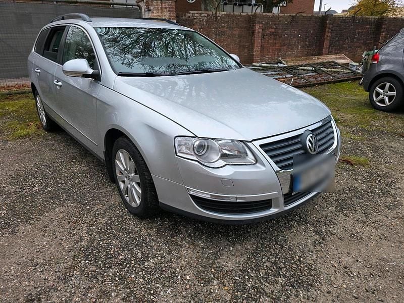 Silber Gebraucht 2007 VW Passat Kombi | 1.000 € (Superpreis) - Bild 1/4