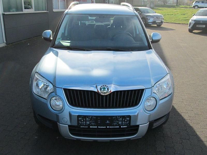 Gebraucht Skoda Yeti Ambition 122 PS (89 kW) 2013 Blau SUV
