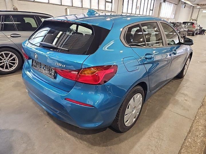 Gebraucht BMW 116 116 PS (85 kW) 2023 Blau Kleinwagen