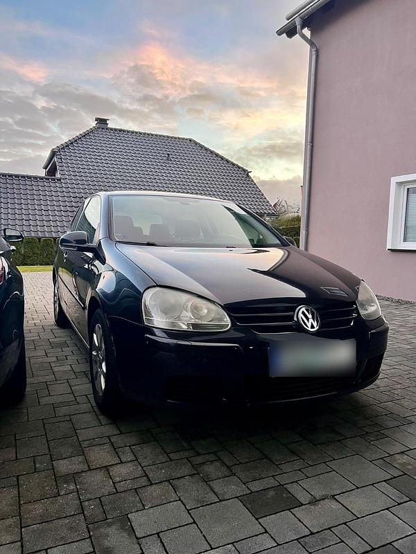 Gebraucht VW Golf V 102 PS (75 kW) 2006 Schwarz Kleinwagen
