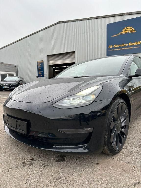 Gebraucht Tesla Model 3 377 kW (513 PS) 2021 Limousine