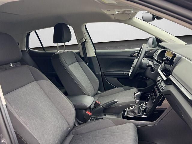 Gebraucht VW T-Cross Life 116 PS (85 kW) 2025 Rauchgrau metallic (metallic) SUV
