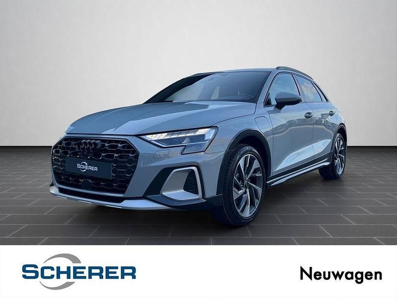 Neu Audi A3 Sport 204 PS (150 kW) 2026 Grau Limousine