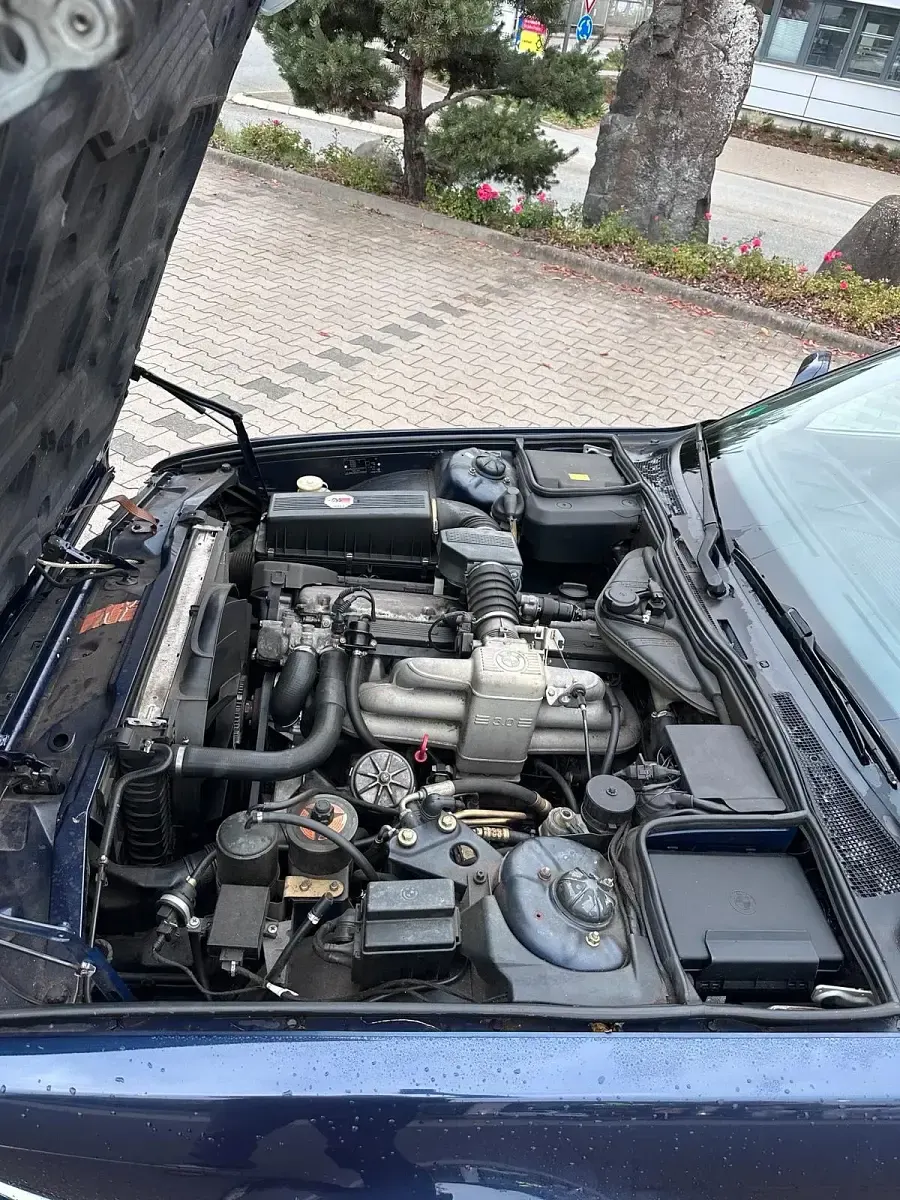 Gebraucht BMW 730 Basis 190 PS (139 kW) 1987 Blau Limousine