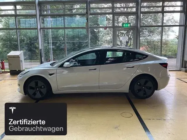 Used Tesla Model 3 RWD 283 kW (385 HP) 2023 White Sedan