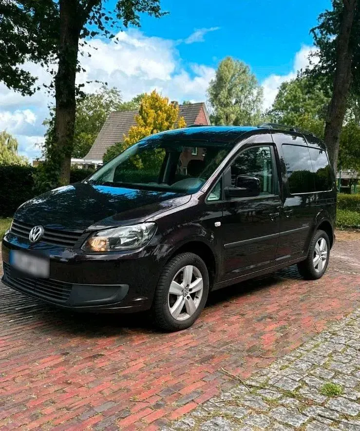 Gebraucht VW Caddy Maxi 105 PS (77 kW) 2012 Violet Van / Kleinbus