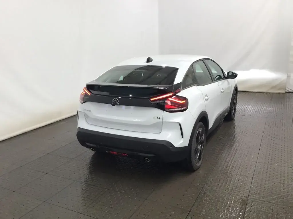 Gebraucht Citroën C4 PureTech 131 PS (96 kW) 2024 SUV